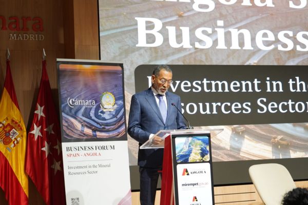 Angola presenta en Madrid sus oportunidades de inversión en recursos minerales, Petróleo y Gas y refuerza su apuesta por alianzas estratégicas con España.